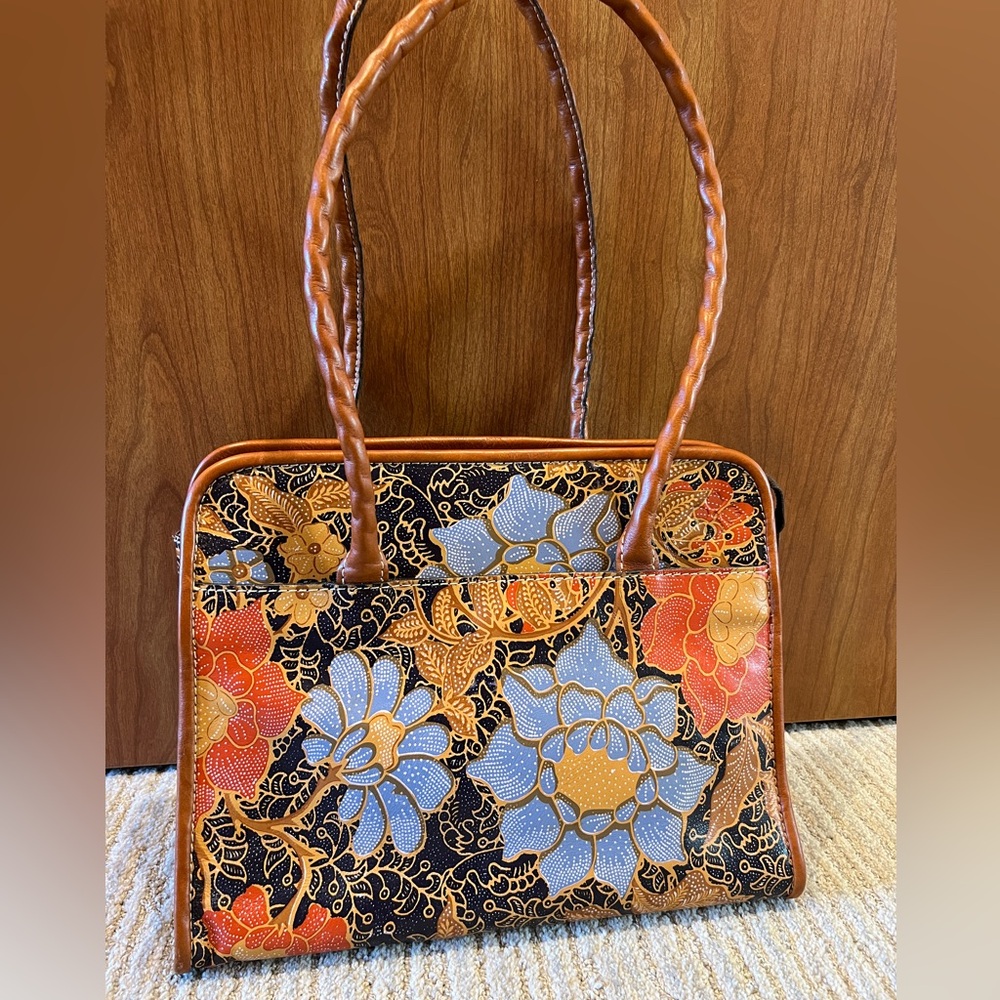 Rare Patricia Nash Italian Leather Batik Floral Bag/Purse